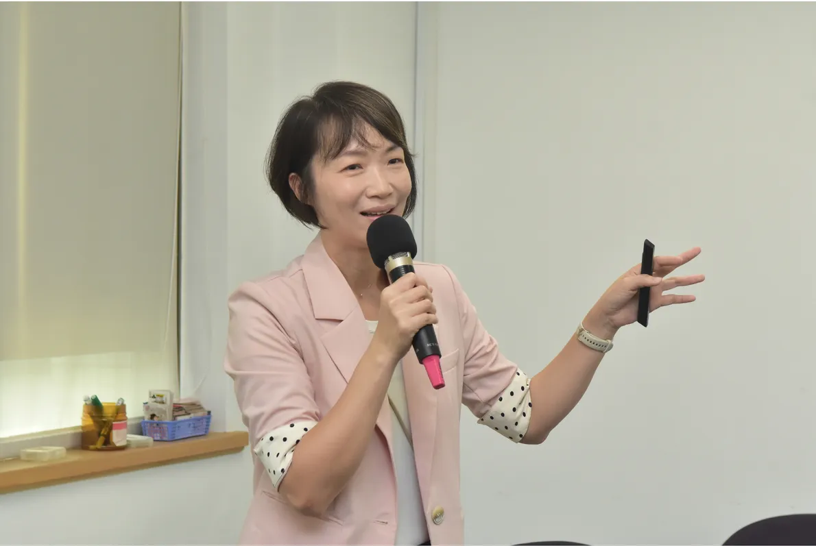 <br />
<b>Notice</b>:  Undefined index: msg_title in <b>/home/gibenqfo/public_html/modules/feature-slider_benq_detail.php</b> on line <b>54</b><br />
