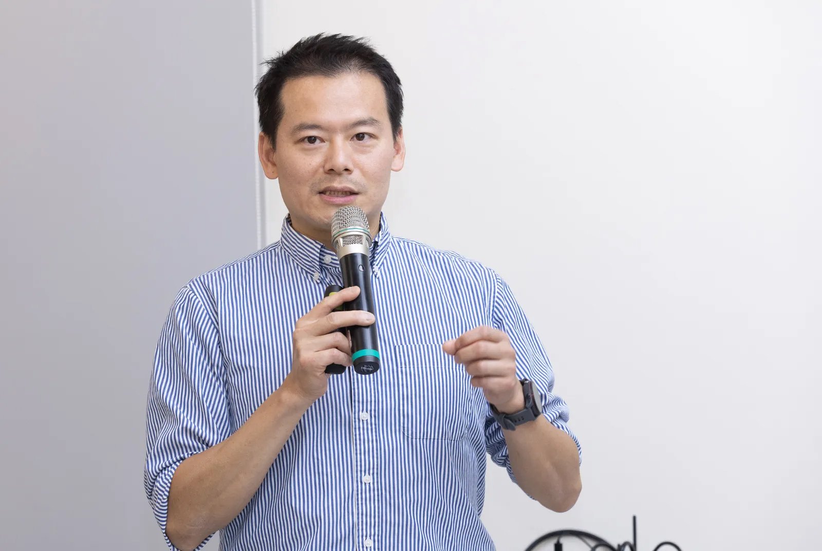 <br />
<b>Notice</b>:  Undefined index: msg_title in <b>/home/gibenqfo/public_html/modules/feature-slider_benq_detail.php</b> on line <b>54</b><br />
