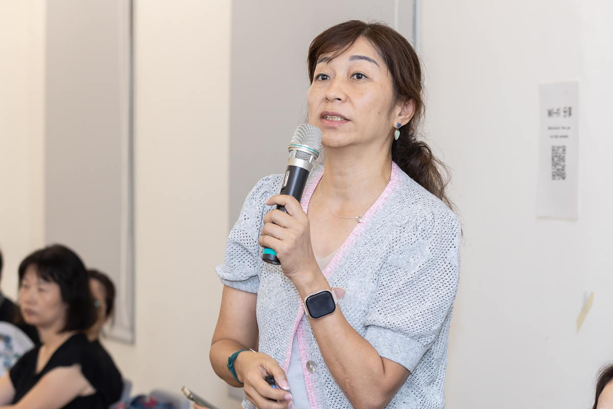 <br />
<b>Notice</b>:  Undefined index: msg_title in <b>/home/gibenqfo/public_html/modules/feature-slider_benq_detail.php</b> on line <b>54</b><br />
