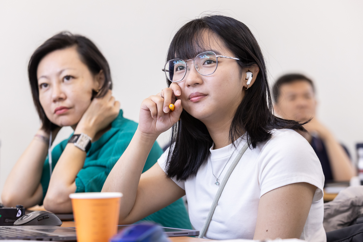 <br />
<b>Notice</b>:  Undefined index: msg_title in <b>/home/gibenqfo/public_html/modules/feature-slider_benq_detail.php</b> on line <b>54</b><br />
