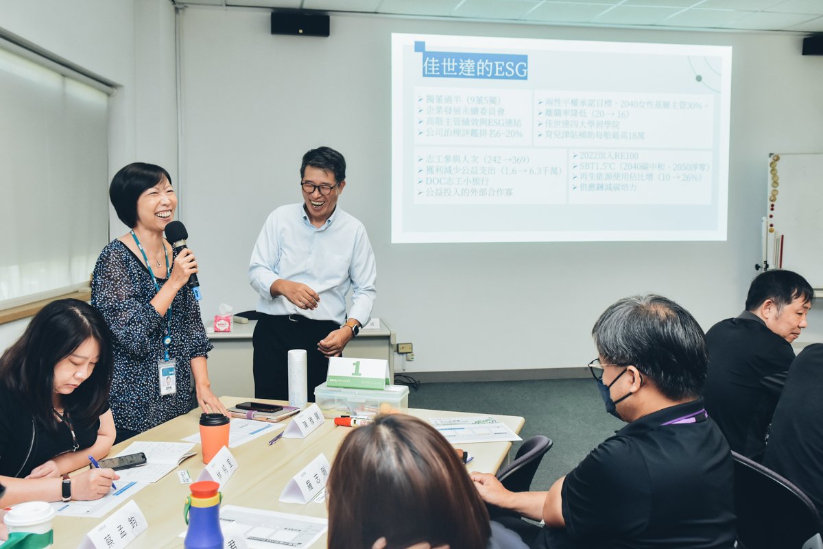 <br />
<b>Notice</b>:  Undefined index: msg_title in <b>/home/gibenqfo/public_html/modules/feature-slider_benq_detail.php</b> on line <b>54</b><br />
