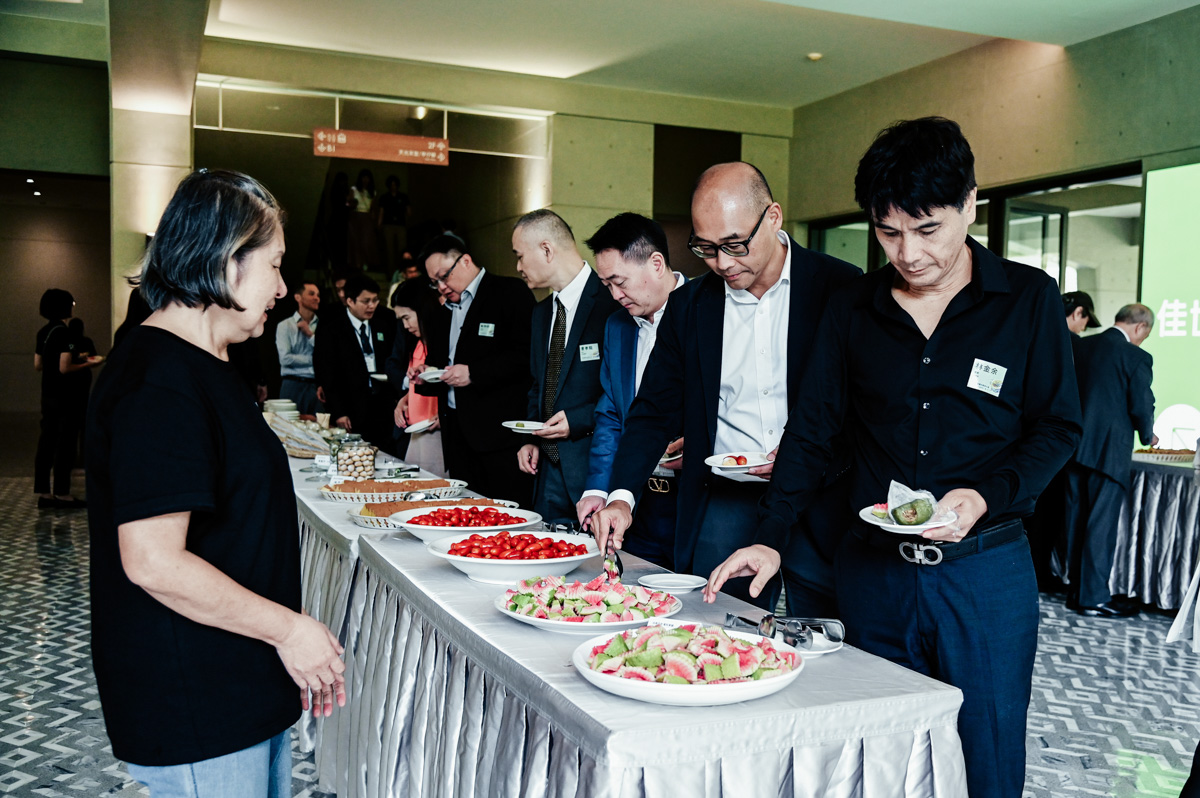 <br />
<b>Notice</b>:  Undefined index: msg_title in <b>/home/gibenqfo/public_html/modules/feature-slider_benq_detail.php</b> on line <b>54</b><br />
