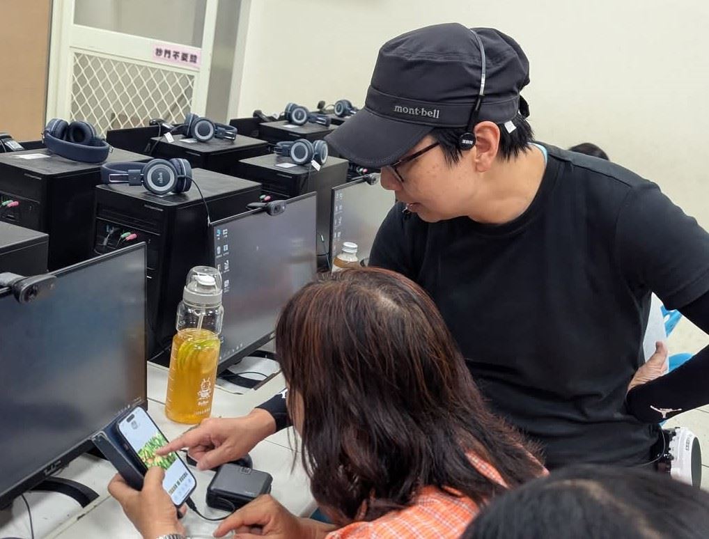 <br />
<b>Notice</b>:  Undefined index: msg_title in <b>/home/gibenqfo/public_html/modules/feature-slider_benq_detail.php</b> on line <b>54</b><br />
