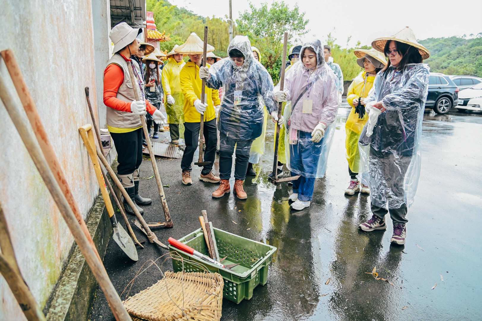 <br />
<b>Notice</b>:  Undefined index: msg_title in <b>/home/gibenqfo/public_html/modules/feature-slider_benq_detail.php</b> on line <b>54</b><br />
