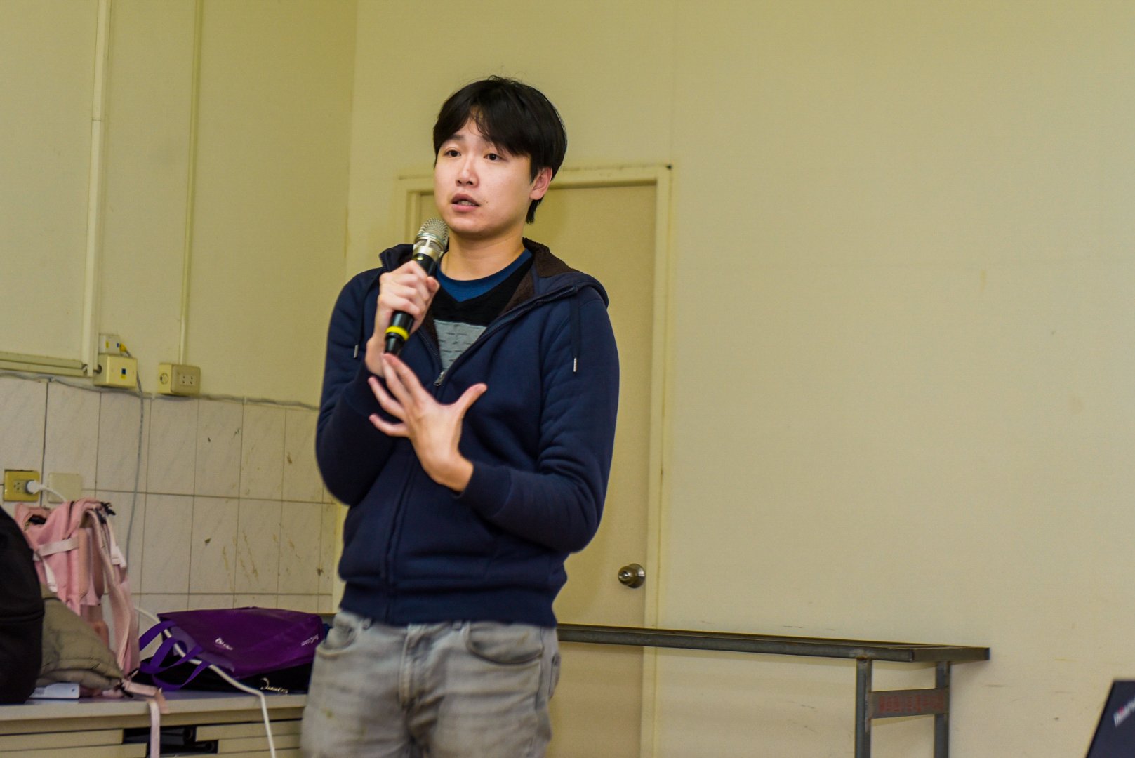 <br />
<b>Notice</b>:  Undefined index: msg_title in <b>/home/gibenqfo/public_html/modules/feature-slider_benq_detail.php</b> on line <b>54</b><br />
