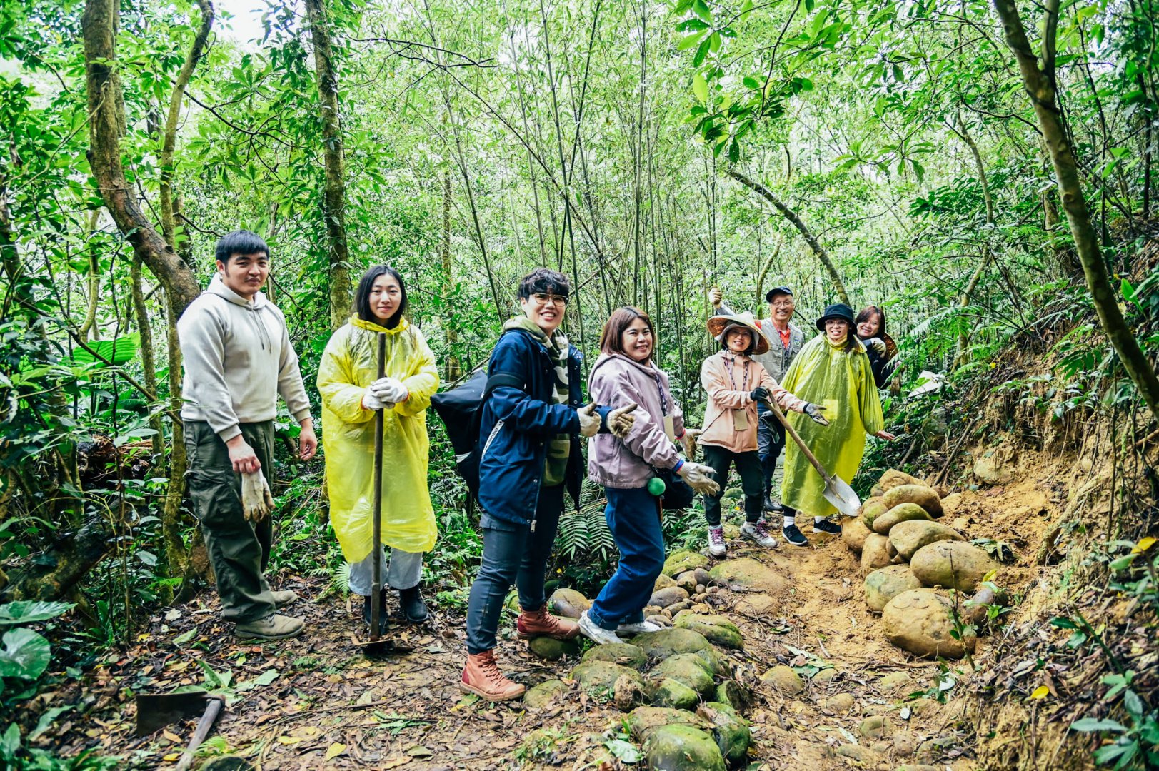 <br />
<b>Notice</b>:  Undefined index: msg_title in <b>/home/gibenqfo/public_html/modules/feature-slider_benq_detail.php</b> on line <b>54</b><br />
