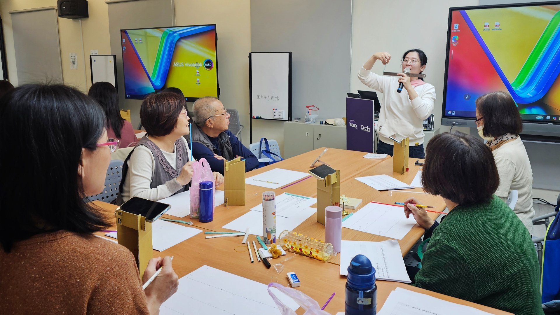 春日玩動畫　逐格說故事